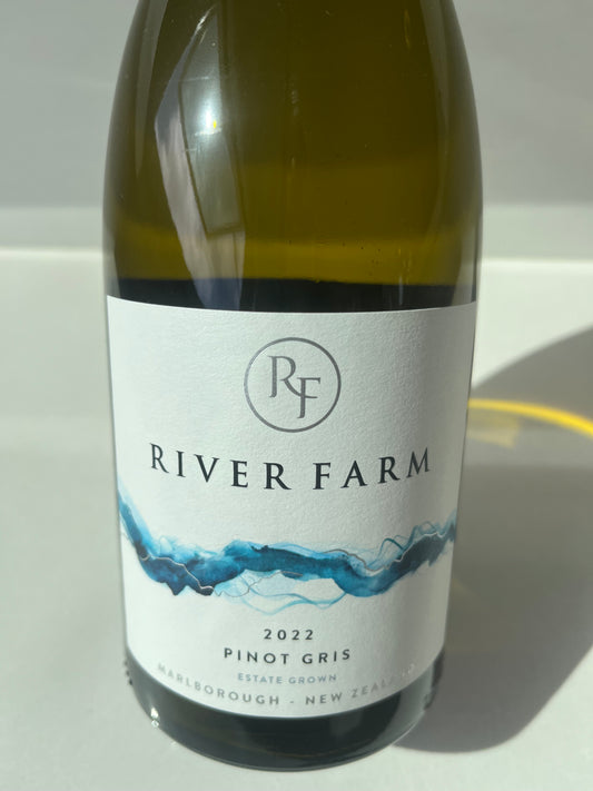 2025 River Farm Pinot Gris